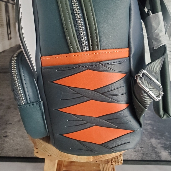 Loungefly Star Wars Backpack NWT - Picture 4 of 10